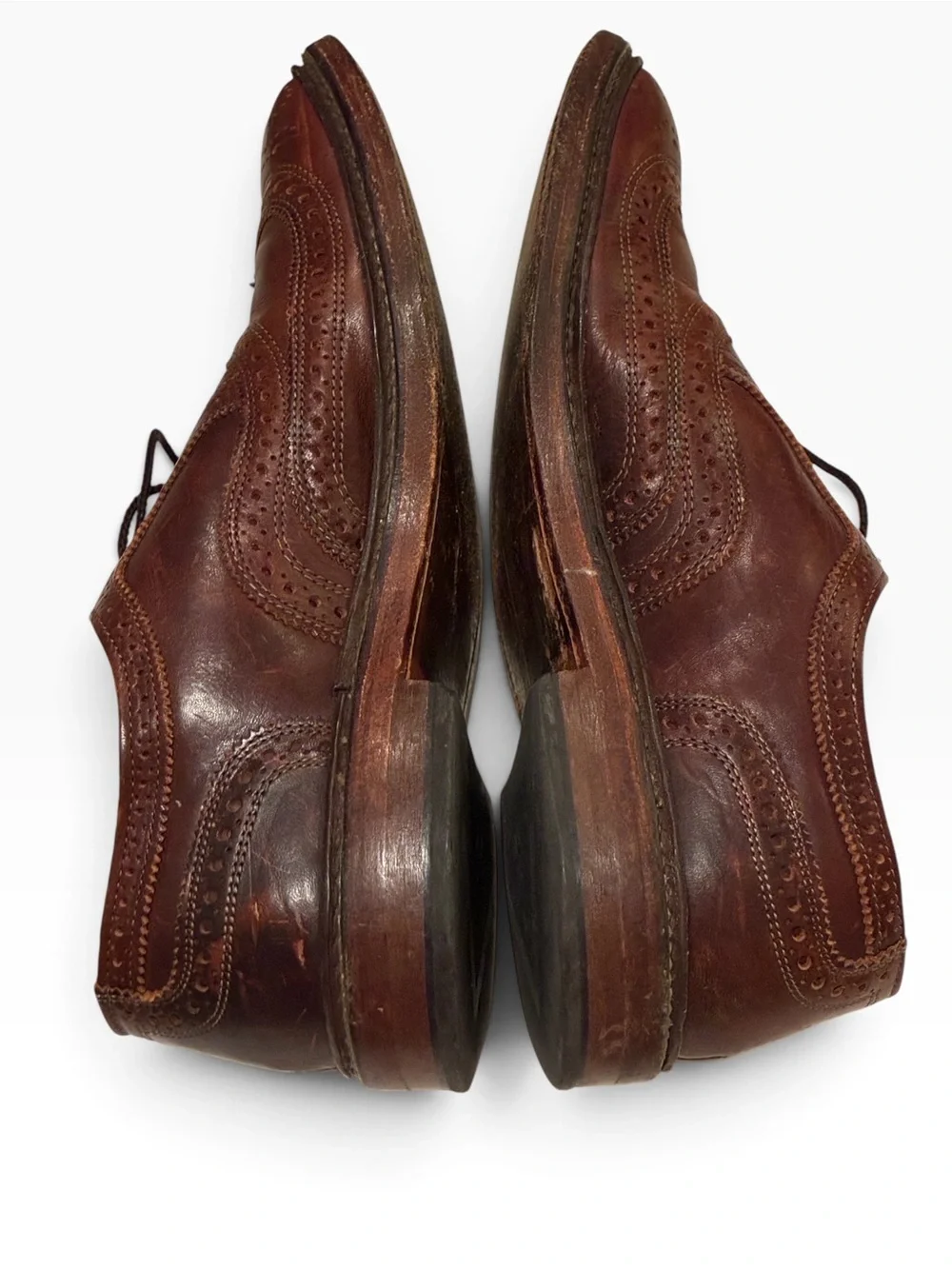 VTG Allen Edmonds McTavish wingtips brogues. Sz 9.5.